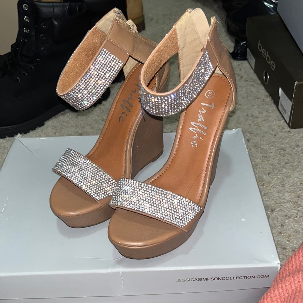 These wedges are blinged out